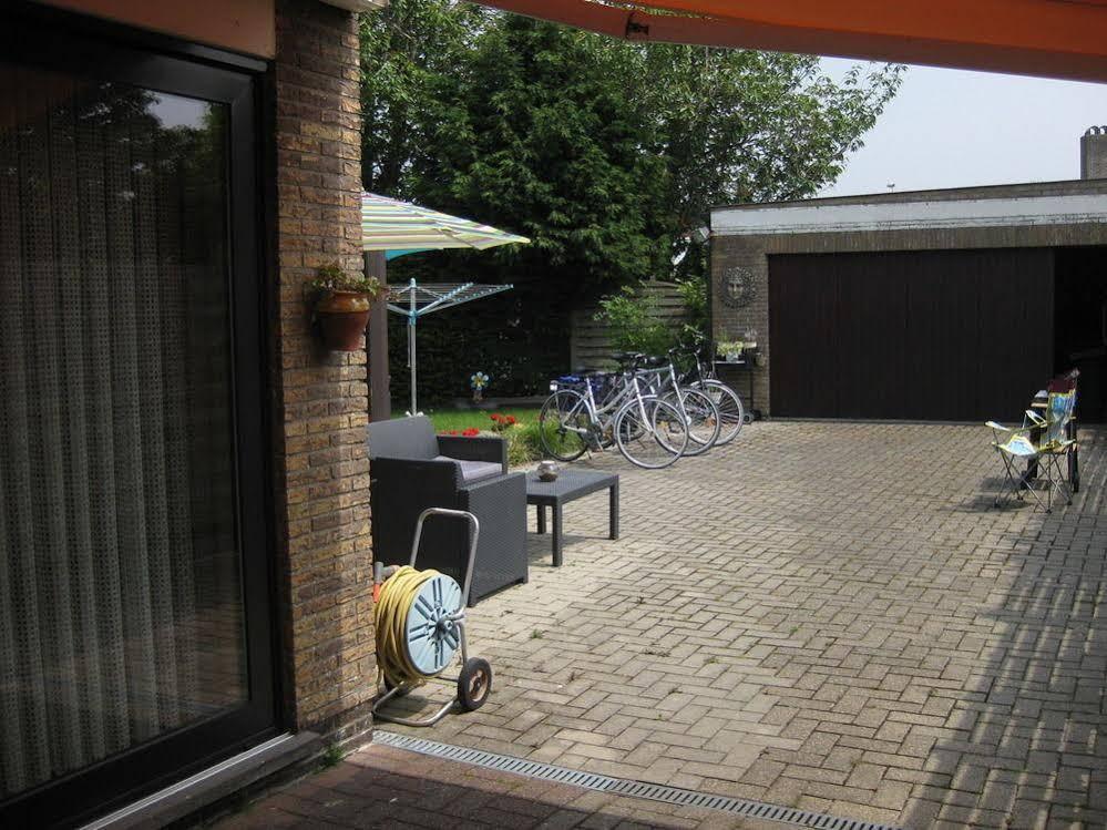 Logies Lily Apartment Oudenburg ภายนอก รูปภาพ