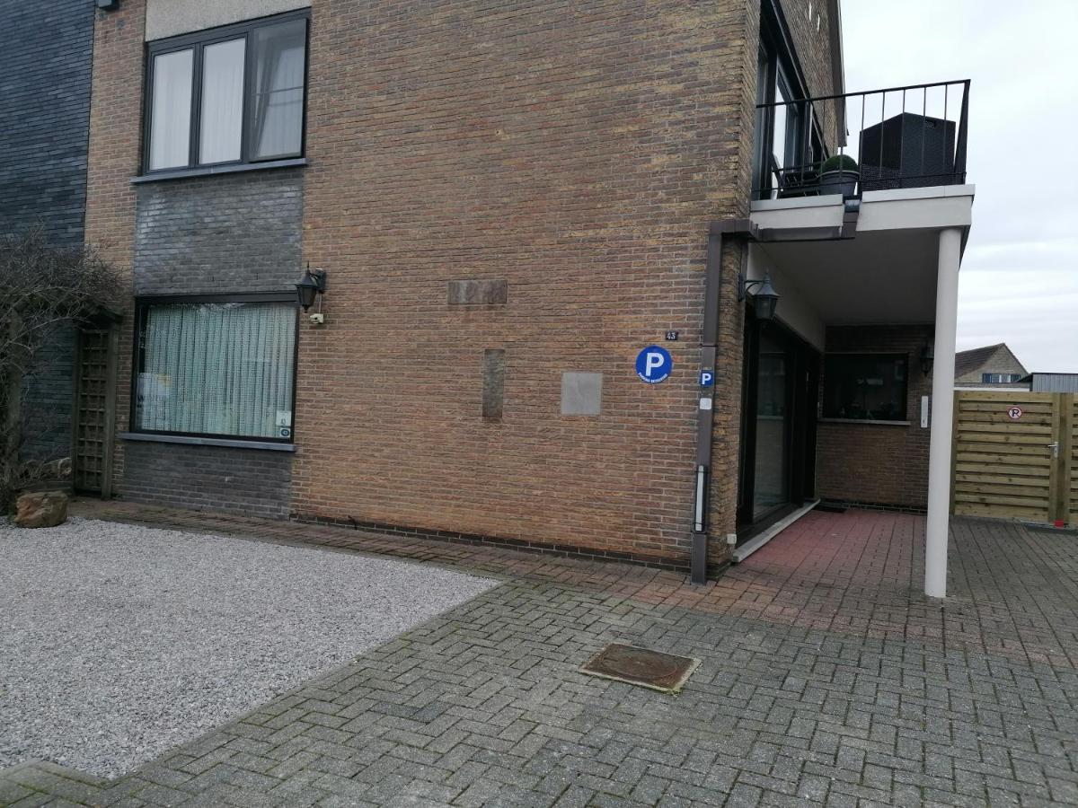 Logies Lily Apartment Oudenburg ภายนอก รูปภาพ