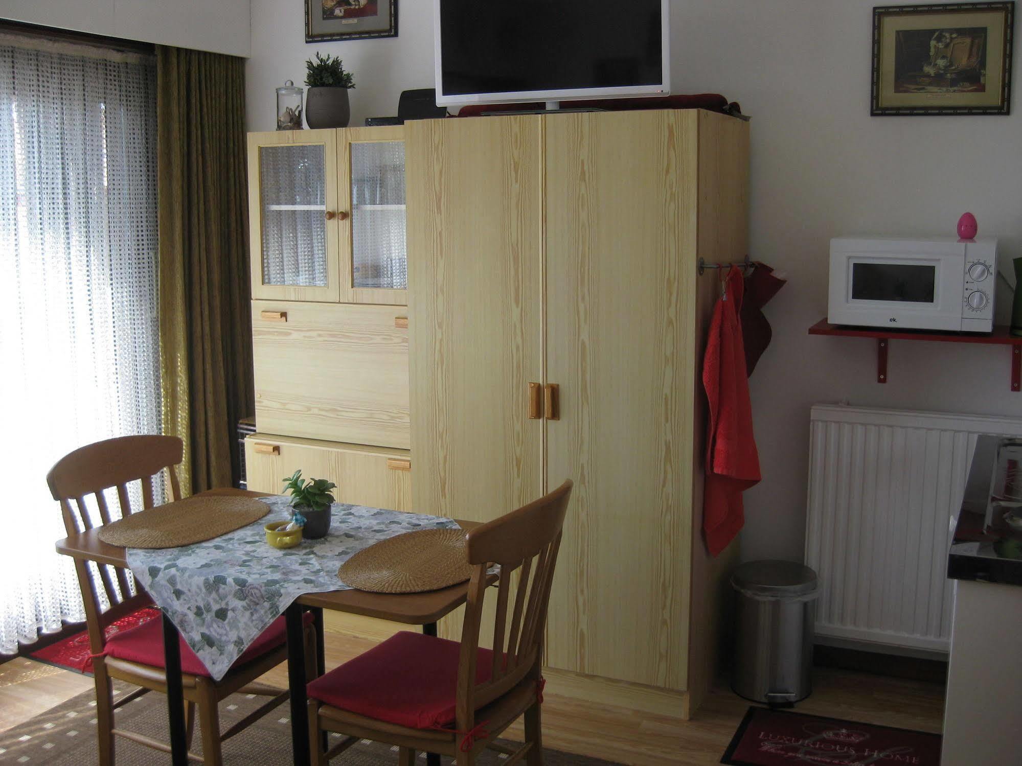 Logies Lily Apartment Oudenburg ภายนอก รูปภาพ